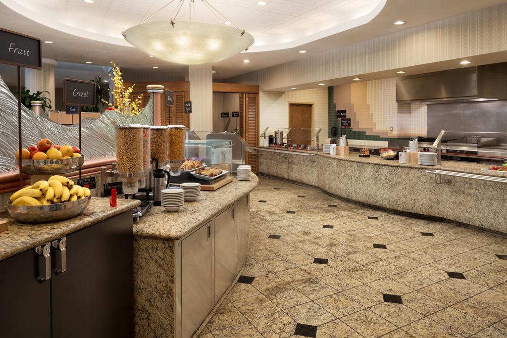 Embassy Suites By Hilton Convention Center Las Vegas Restaurant foto